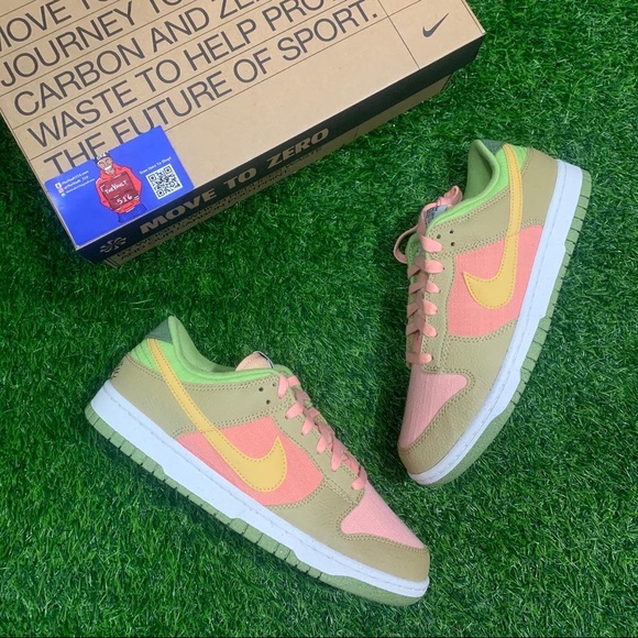 2022 Nike Dunk Low SE “Sun Club” - Picture 14 of 17